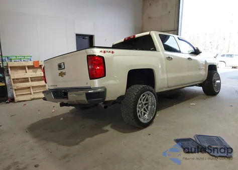 2014 Chevrolet Silverado 1500 1Lt из США, поврежденный, VIN 3GCUKREC5EG187094